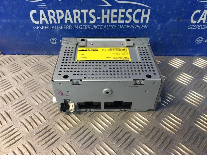 Radio CD player Ford Focus 3 Wagon 1.0 TiVCT EcoBoost 12V 125