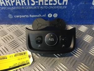 Used Seat heating switch Ford Focus 3 Wagon 1.0 Ti-VCT EcoBoost 12V 125 Price € 26,25 Margin scheme offered by Carparts Heesch