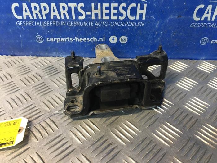 Gearbox mount from a Ford Fiesta 6 (JA8) 1.0 EcoBoost 12V 100 2016