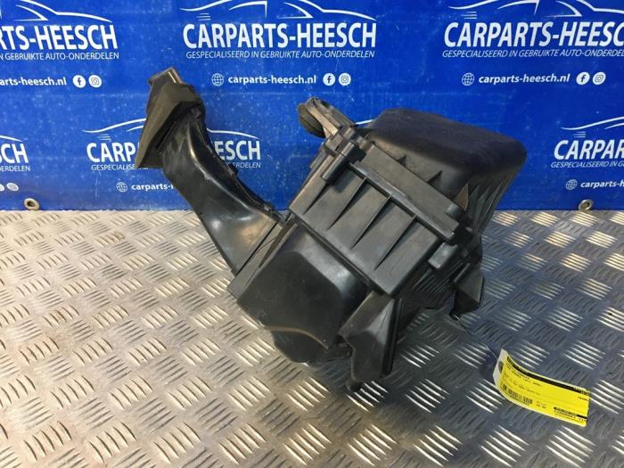 Gebrauchte Luftfiltergehäuse Ford Mondeo IV Wagon 2.0 16V Preis € 50,00 Margenregelung angeboten von Carparts Heesch