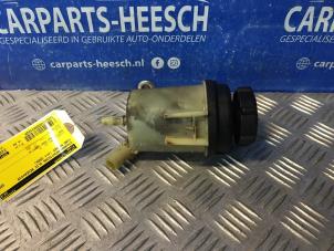 Used Power steering fluid reservoir Ford Mondeo IV Wagon 2.0 16V Price € 15,75 Margin scheme offered by Carparts Heesch