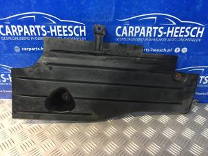 Used Bash plate Ford Focus 3 Wagon 1.0 Ti-VCT EcoBoost 12V 125 Price € 21,00 Margin scheme offered by Carparts Heesch