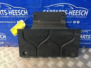 Used Bash plate Ford Focus 3 Wagon 1.0 Ti-VCT EcoBoost 12V 125 Price € 21,00 Margin scheme offered by Carparts Heesch
