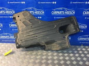 Used Bash plate Volvo V60 I (FW/GW) 1.6 T3 16V Price € 26,25 Margin scheme offered by Carparts Heesch