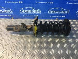 Used Fronts shock absorber, left Volvo V60 I (FW/GW) 1.6 DRIVe Price € 52,50 Margin scheme offered by Carparts Heesch