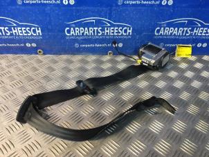 Used Rear seatbelt, right Volvo V60 I (FW/GW) 1.6 DRIVe Price € 42,00 Margin scheme offered by Carparts Heesch