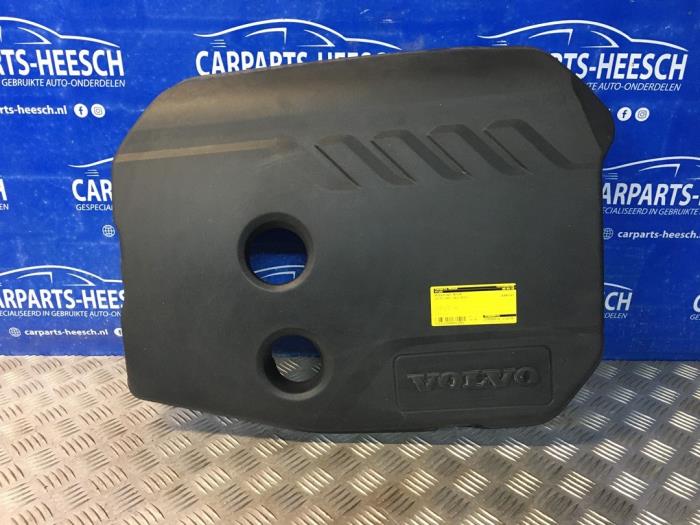 Gebrauchte Abdeckblech Motor Volvo V60 I (FW/GW) 1.6 DRIVe Preis € 30,00 Margenregelung angeboten von Carparts Heesch