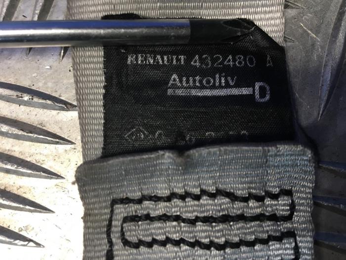 Rear seatbelt, right from a Renault Scenic 2002