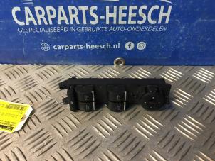 Used Multi-functional window switch Ford Focus 3 1.0 Ti-VCT EcoBoost 12V 125 Price € 26,25 Margin scheme offered by Carparts Heesch
