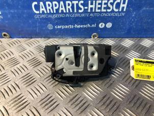 Used Front door lock mechanism 4-door, right Ford Focus 3 1.0 Ti-VCT EcoBoost 12V 125 Price € 26,25 Margin scheme offered by Carparts Heesch