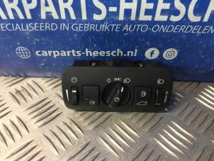 Gebrauchte Licht Schalter Volvo V60 I (FW/GW) 1.6 DRIVe Preis € 21,00 Margenregelung angeboten von Carparts Heesch