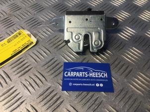 Used Tailgate lock mechanism Opel Astra K 1.4 Turbo 16V Price € 21,00 Margin scheme offered by Carparts Heesch