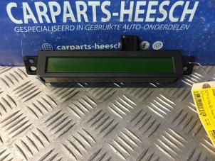 Usagé Affichage intérieur Mazda 5 (CR19) 1.8i 16V Prix € 26,25 Règlement à la marge proposé par Carparts Heesch