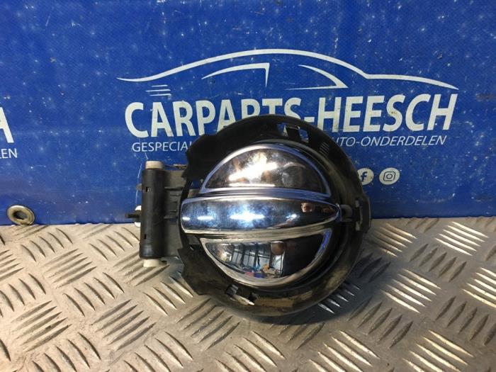 Begagnade Tanklucka Mini Mini Cooper S (R53) 1.6 16V Pris € 40,00 Marginaltabell erbjuds av Carparts Heesch