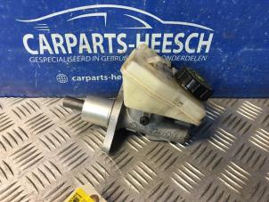 Used Master cylinder Mini Mini Cooper S (R53) 1.6 16V Price € 15,75 Margin scheme offered by Carparts Heesch