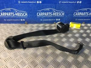 Used Rear seatbelt, right Volkswagen Touran (1T1/T2) 1.4 16V TSI 140 Price € 42,00 Margin scheme offered by Carparts Heesch