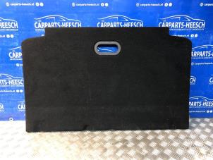 Używane Plyta podlogowa bagaznika Ford B-Max (JK8) 1.0 EcoBoost 12V 120 Cena € 47,25 Procedura marży oferowane przez Carparts Heesch