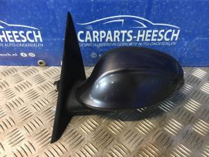 Used Wing mirror, left BMW 3 serie Touring (E91) 320i 16V Price € 42,00 Margin scheme offered by Carparts Heesch