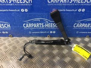 Used Seatbelt tensioner, right BMW 3 serie (E90) 318i 16V Price € 52,50 Margin scheme offered by Carparts Heesch