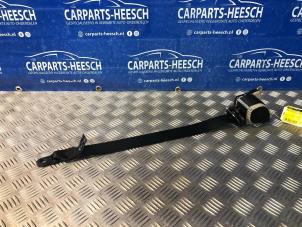 Used Front seatbelt, right Ford Focus 2 1.8 16V Flexifuel Price € 21,00 Margin scheme offered by Carparts Heesch