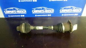 Used Front drive shaft, right Audi A4 (B8) 2.0 TFSI 16V Price € 52,50 Margin scheme offered by Carparts Heesch