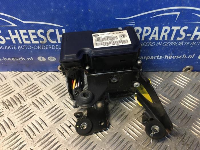 Używane Pompa ABS Ford S-Max (GBW) 2.0 16V Cena na żądanie oferowane przez Carparts Heesch