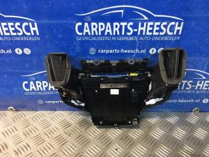 Używane Panel obslugi radia Ford Fiesta 6 (JA8) 1.0 EcoBoost 12V 100 Cena € 42,00 Procedura marży oferowane przez Carparts Heesch