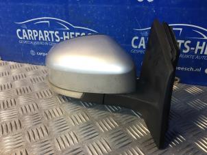 Used Wing mirror, right Ford Focus Price € 105,00 Margin scheme offered by Carparts Heesch