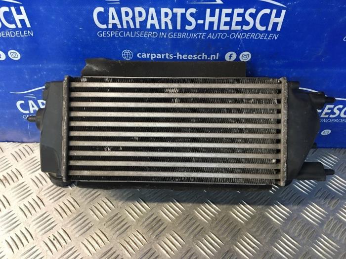 Usados Intercooler Ford B-Max (JK8) 1.0 EcoBoost 12V 100 Precio € 50,00 Norma de margen ofrecido por Carparts Heesch