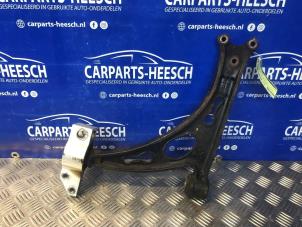 Used Front wishbone, right Volkswagen Scirocco (137/13AD) 2.0 TSI 16V Price € 42,00 Margin scheme offered by Carparts Heesch