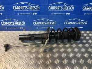 Used Fronts shock absorber, left Volkswagen Scirocco (137/13AD) 2.0 TSI 16V Price € 78,75 Margin scheme offered by Carparts Heesch