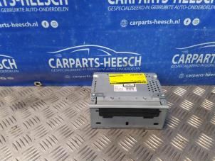 Used Radio CD player Ford B-Max (JK8) 1.0 EcoBoost 12V 125 Price € 105,00 Margin scheme offered by Carparts Heesch