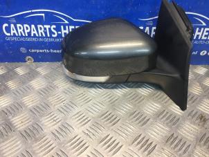 Used Wing mirror, right Ford Focus 3 Wagon 1.0 Ti-VCT EcoBoost 12V 125 Price € 105,00 Margin scheme offered by Carparts Heesch