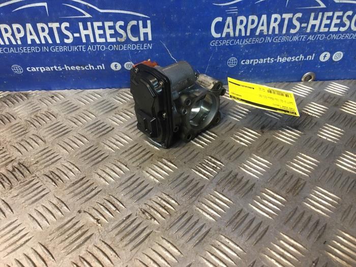 Gebrauchte Drosselklappengehäuse Ford Kuga II (DM2) 1.5 EcoBoost 16V 150 Preis € 25,00 Margenregelung angeboten von Carparts Heesch