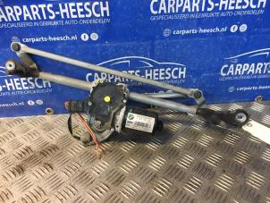 Used Front wiper motor BMW 1 serie (F20) 116i 1.6 16V Price € 31,50 Margin scheme offered by Carparts Heesch