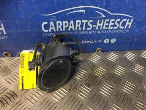Used Fog light, front right Audi A4 (B7) 2.0 TDI 16V Price € 15,75 Margin scheme offered by Carparts Heesch