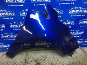 Used Front wing, right Ford B-Max (JK8) 1.0 EcoBoost 12V 125 Price on request offered by Carparts Heesch