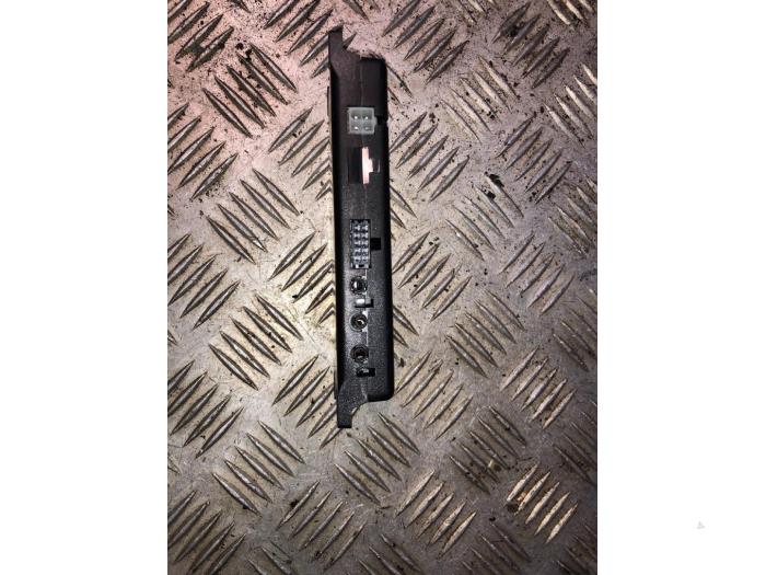 Phone module from a Volkswagen Eos (1F7/F8) 1.4 TSI 16V 2010