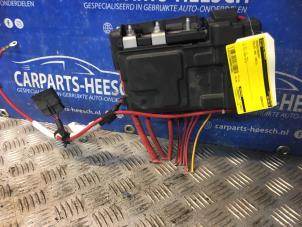 Used Fuse box Volvo V60 I (FW/GW) 1.6 DRIVe Price € 36,75 Margin scheme offered by Carparts Heesch