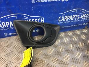 Usagé Plaque de protection feu antibrouillard droit Ford EcoSport (JK8) 1.5 TDCi Prix sur demande proposé par Carparts Heesch