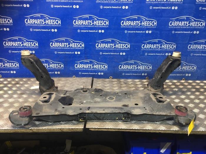 Usagé Faux châssis Ford Kuga II (DM2) 1.5 EcoBoost 16V 150 Prix sur demande proposé par Carparts Heesch