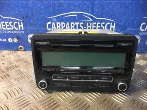 Used Radio CD player Volkswagen Tiguan (5N1/2) 1.4 TSI 16V Price € 52,50 Margin scheme offered by Carparts Heesch