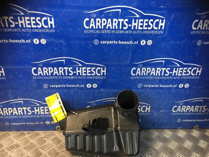 Gebrauchte Luftfiltergehäuse Mini Mini (R56) 1.4 16V One Preis € 40,00 Margenregelung angeboten von Carparts Heesch