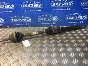 Used Front drive shaft, right Ford Tourneo Courier (JU2) 1.0 Ti-VCT EcoBoost 12V Price € 131,25 Margin scheme offered by Carparts Heesch