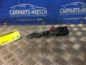 Used Front seatbelt buckle, left Ford B-Max (JK8) 1.0 EcoBoost 12V 100 Price € 21,00 Margin scheme offered by Carparts Heesch