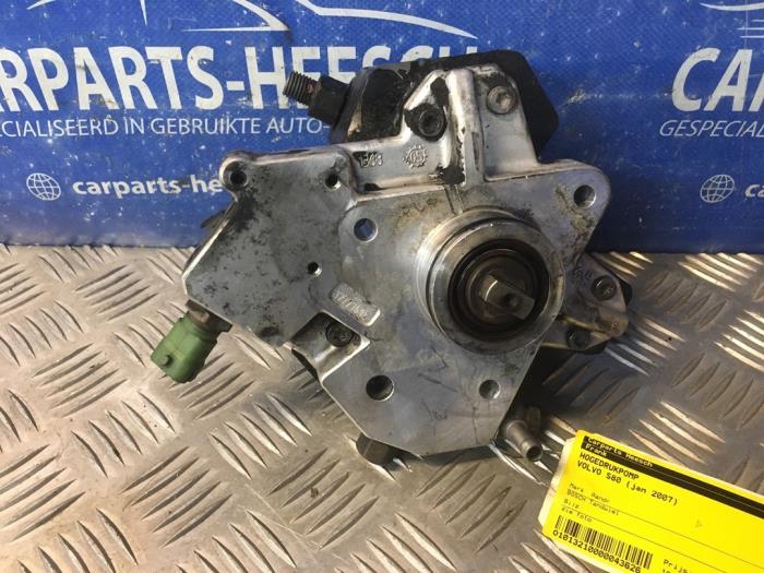 Begagnade Högtryckspump Volvo S80 (AR/AS) 2.4 D5 20V 180 Pris € 100,00 Marginaltabell erbjuds av Carparts Heesch
