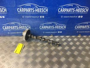 Used Camshaft Ford Focus 3 Wagon 1.0 Ti-VCT EcoBoost 12V 125 Price € 78,75 Margin scheme offered by Carparts Heesch