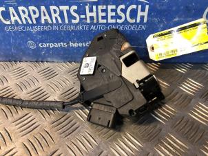 Gebrauchte Türschlossmechanik 4-türig rechts vorne Ford Focus Preis € 26,25 Margenregelung angeboten von Carparts Heesch