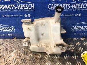 Used Front windscreen washer reservoir Ford Focus 3 1.6 TDCi 115 Price € 21,00 Margin scheme offered by Carparts Heesch