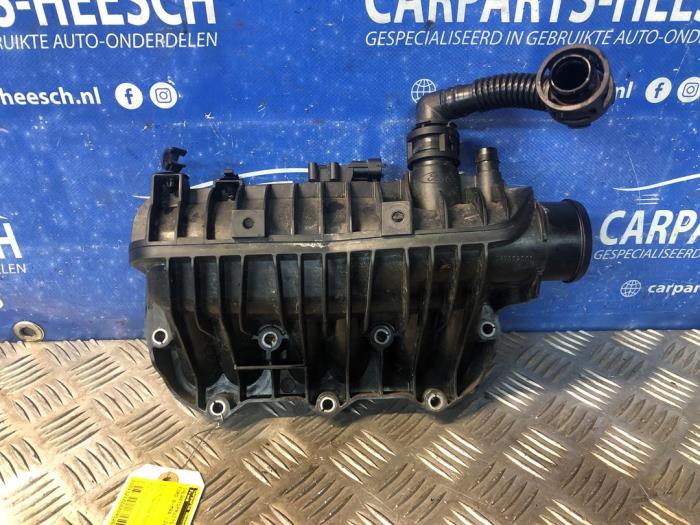 Używane Kolektor dolotowy Ford B-Max (JK8) 1.0 EcoBoost 12V 100 Cena € 30,00 Procedura marży oferowane przez Carparts Heesch